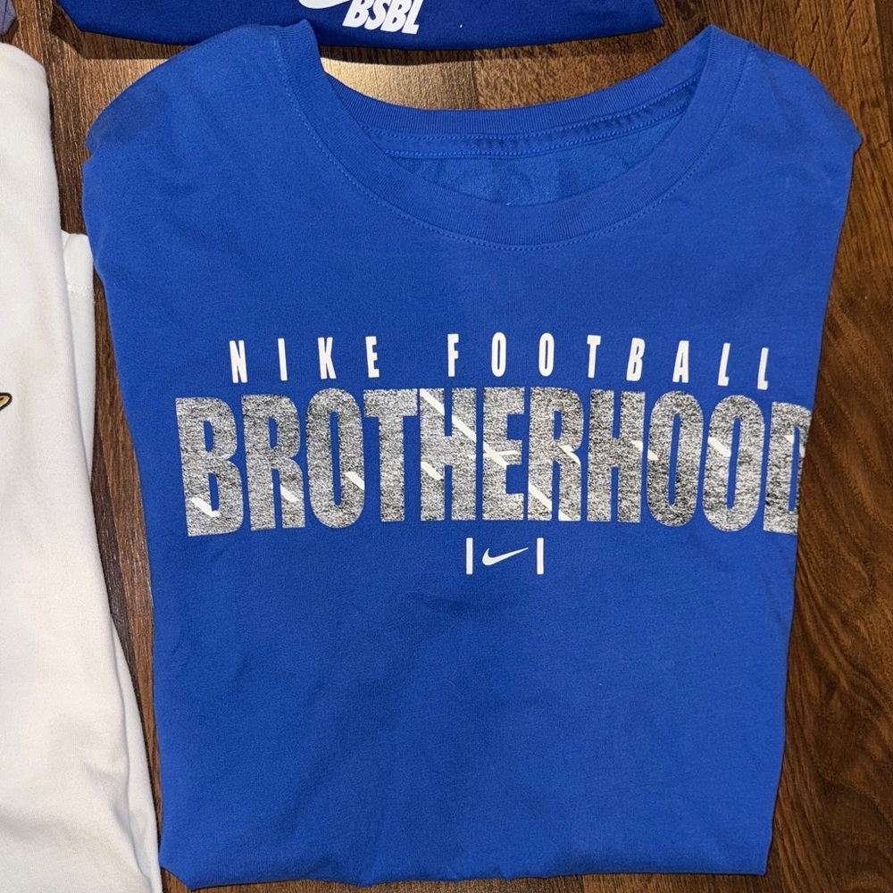 Nike Bundle of 6 Men’s Short Sleeve Tees (size MEDIUM) - Picture 5 of 7